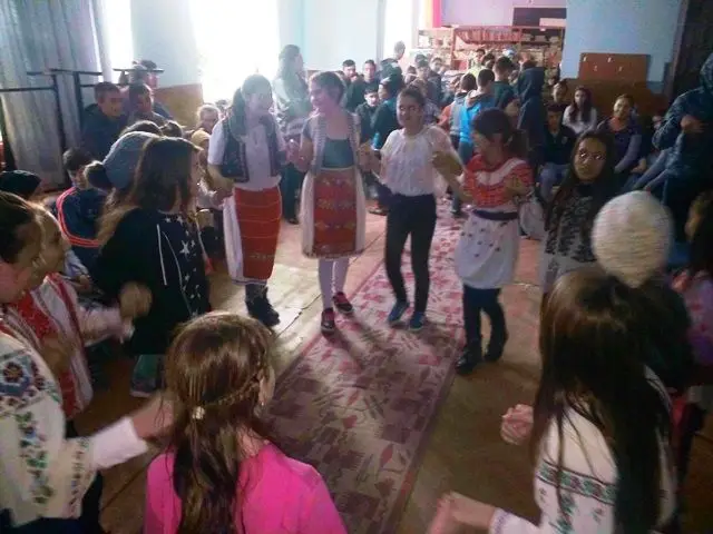 Foto FOTO. La Şcoala Stoicăneşti, cântecele patriotice au înlocuit sunetul clopoţelului