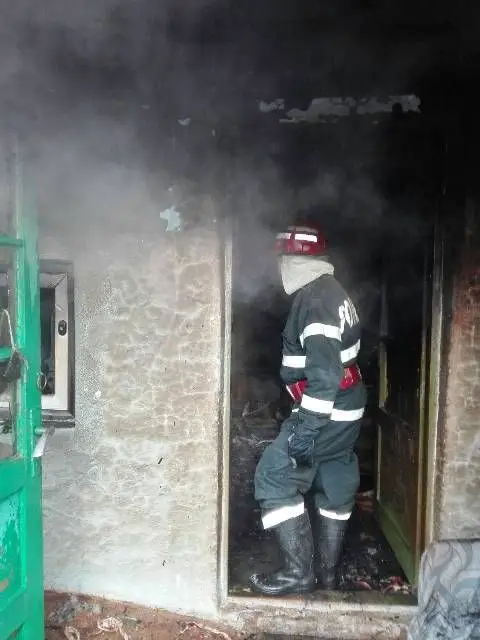 Foto FOTO. Octogenară din Bălăneşti, decedată într-un incendiu
