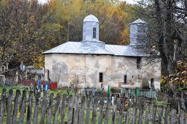 Foto FOTO. Biserici - monument istoric din Olt zac în paragină în aşteptarea finanţării de la Ministerul Culturii