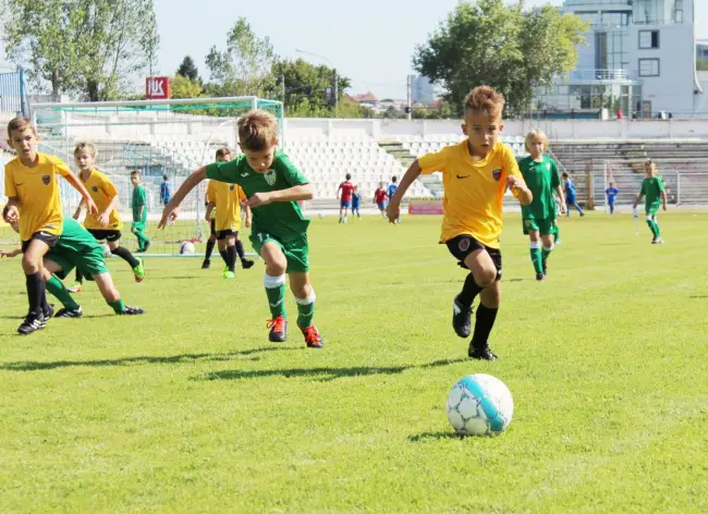Foto GALERIE FOTO. Copii care promit să ajungă mari fotbalişti, la Slatina Summer Junior Cup