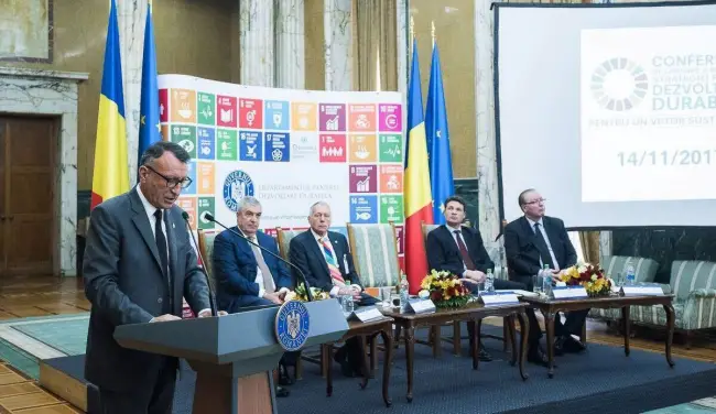 Foto FOTO. Ministrul Dezvoltării, Paul Stănescu: „Echipa din minister va sprijini demersul de revizuire a Strategiei pentru Dezvoltare Durabilă”