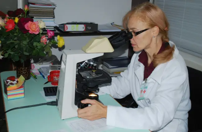 Foto Medicul Mihaela Muntean a demisionat din fruntea Secţie de Anatomie Patologică. Trei doctori şi-au depus proiectele de management pentru a prelua şefia