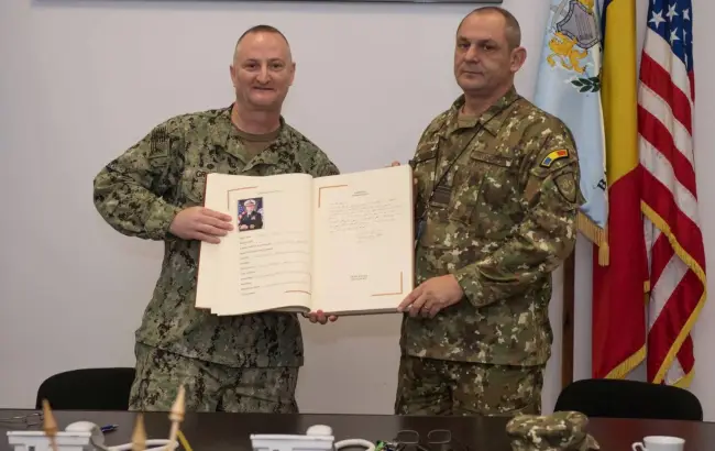 Foto FOTO. Baza NATO de la Deveselu are un nou comandant american