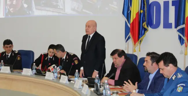 Foto FOTO. Bilanţ 2017. ISU Olt premiat cu Placheta Onorifică a IGSU, pentru activitatea de anul trecut