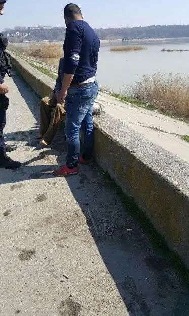 Foto FOTO. Pescărie din Slatina, amendată de DSVSA Olt. Vânzătorii ambulanţi, de la Podul Olt, luaţi şi ei în colimator
