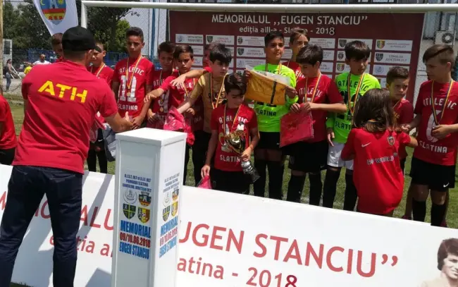 Foto FOTO. Athletic Slatina, câștigătoare pentru a doua oară a trofeului Eugen Stanciu