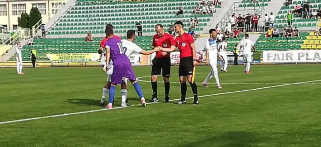 Foto Vedița Colonești pierde în ultimele secunde, scor 2-1, manșa tur a barajului cu Unirea Bascov