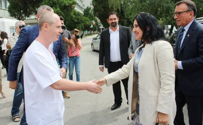 Foto FOTO. Sorina Pintea a anunţat, alocarea de fonduri pentru reabilitarea blocului medical al Spitalului Slatina. Ministerul Sănătăţii dă două milioane lei
