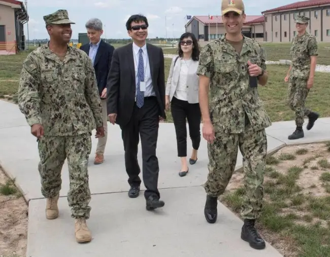 Foto FOTO. Delegaţie a Ambasadei Japoniei, vizită în Baza NATO de la Deveselu