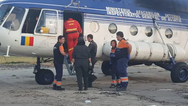Foto FOTO&VIDEO. Bărbatul surprins de incendiul de mirişte, la Corabia, transferat la Spitalul de Arşi, la solicitarea familiei