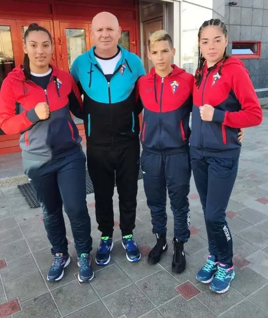 Foto Pugilista de la CSM Slatina, Alexandra Gheorghe, boxează pentru aurul european