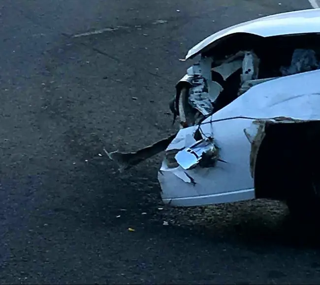 Foto Un șofer din Olt, accident în lanț la Vâlcea, după ce a adormit la volan