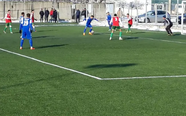 Foto CSM Slatina le-a dat un sac de goluri celor de la FC Olt Scornicești. Victorie cu 14-0 în penultimul meci din 2018 