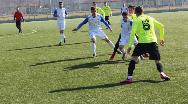 Foto FOTO. CSM Slatina a remizat, 1-1, cu aspiranta la promovare în Liga a II-a, Turris Turnu Măgurele