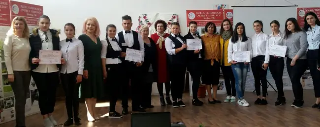 Foto FOTO. Concurs de ospătari, organizat la Liceul „P.S. Aurelian” Slatina. Au participat elevi din tot judeţul