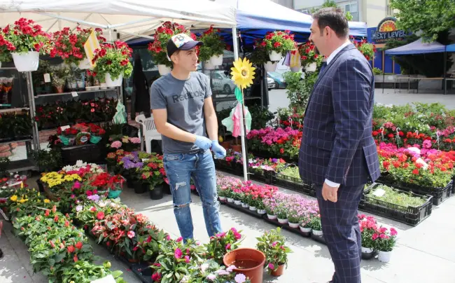 Foto FOTO. S-a deschis Expo Flora 2019. Flori pe toate gusturile, pe Esplanada din centrul Slatinei