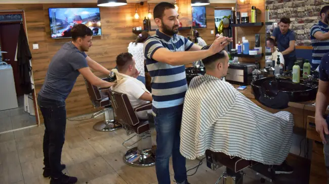 Foto FOTO | Alex Curt (AC Barbers), la un an după ce a lăsat Anglia pentru România: „M-am gândit de foarte multe ori să renunţ”. Motivul pentru care a ales să continue în Slatina