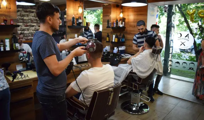 Foto FOTO | Alex Curt (AC Barbers), la un an după ce a lăsat Anglia pentru România: „M-am gândit de foarte multe ori să renunţ”. Motivul pentru care a ales să continue în Slatina