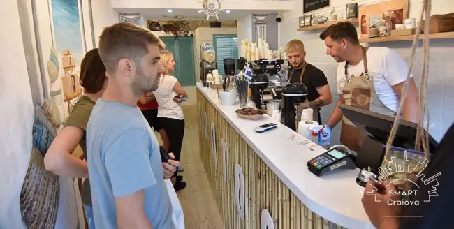 Foto PONTON Slatina. Locul în care găsiți nectarul zeilor, ca în iubita Elada. Cafea cu gust de LIBERTATE