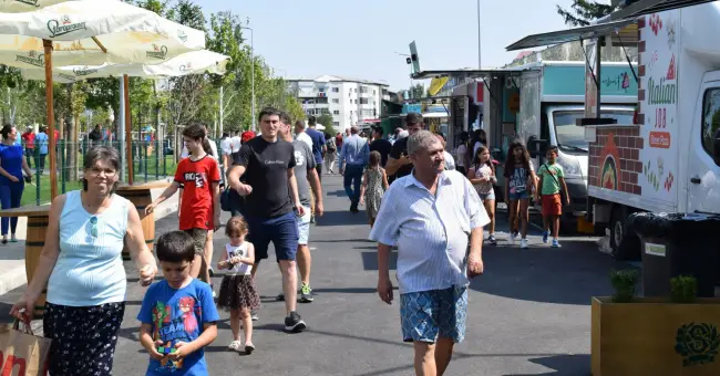 Foto FOTO. Cel mai mare parc din Slatina, inaugurat oficial. Street Food Festival, timp de trei zile, în noua zonă de promenadă