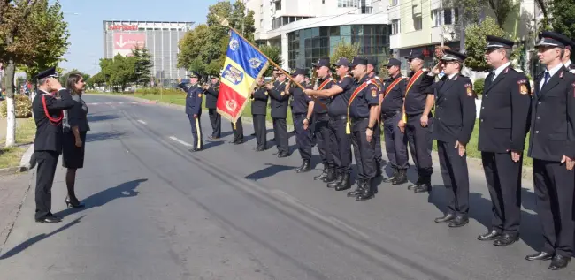 Foto FOTO. Ziua Pompierilor din România, marcată la Slatina. Salvatorii olteni, la ceas aniversar