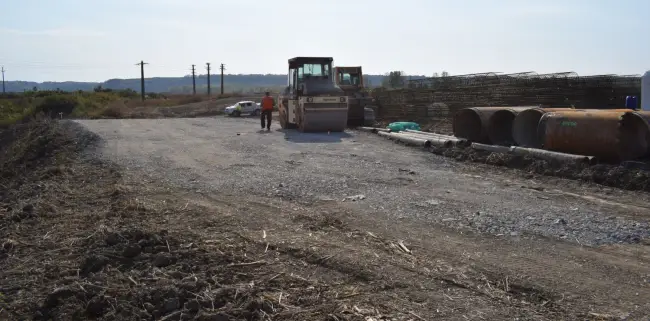 Foto FOTO&VIDEO. Cum se lucrează la centurile de ocolire a Balşului şi Slatinei. IMAGINI de pe şantierul Drumului Expres
