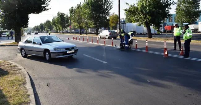 Foto FOTO. Primăria Slatina a montat separatoare de sens pe strada Cireaşov, în zona Dedeman. Decizia, în urma mai multor accidente petrecute acolo