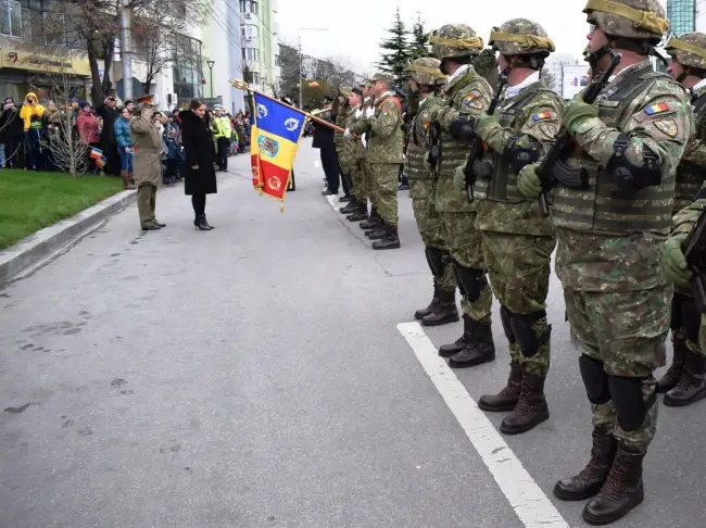 Foto FOTO | Ziua Naţională, marcată la Slatina: „Într-o lume a globalizării, păstrarea identităţii naţionale este foarte importantă”