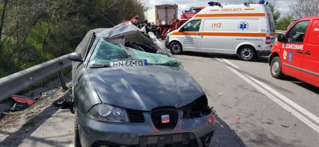 Foto FOTO. Cinci ani de închisoare pentru şoferul TIR-ului vinovat de tragicul accident rutier produs la Pădurea Saru, în 2017. Cinci persoane, printre care doi copii, au murit