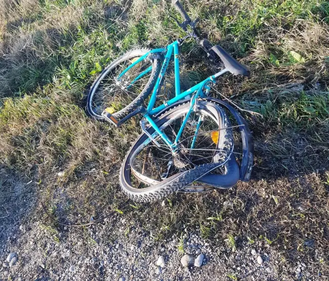 Foto Accident la Brâncoveni. Biciclist lovit mortal de un autoturism
