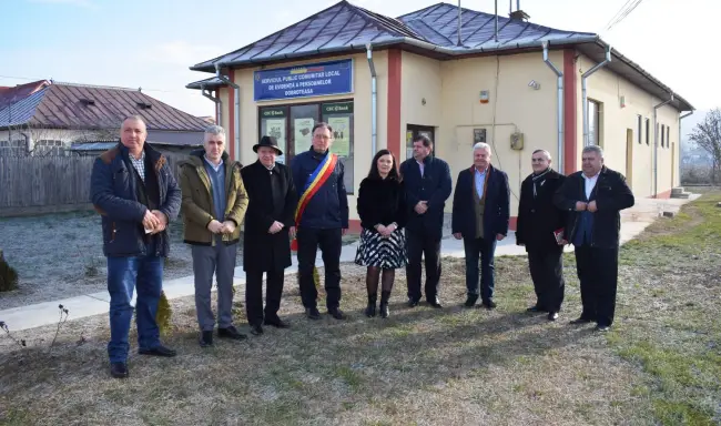 Foto A fost inaugurat Serviciul de buletine de la Dobroteasa. Oltenii din nordul judeţului, scutiţi de parcurgerea a zeci de kilometri