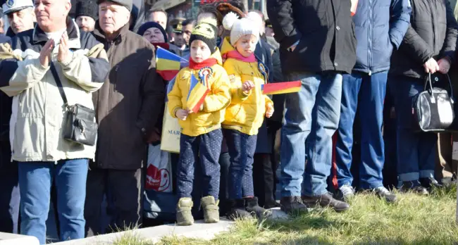 Foto Unirea Principatelor Române, marcată la Slatina - FOTO