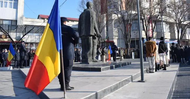 Foto Unirea Principatelor Române, marcată la Slatina - FOTO