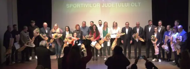 Foto Performanţa, recunoscută de CJ Olt. Sportivii şi antrenorii din judeţ cu rezultate la competiţii internaţionale, premiaţi 