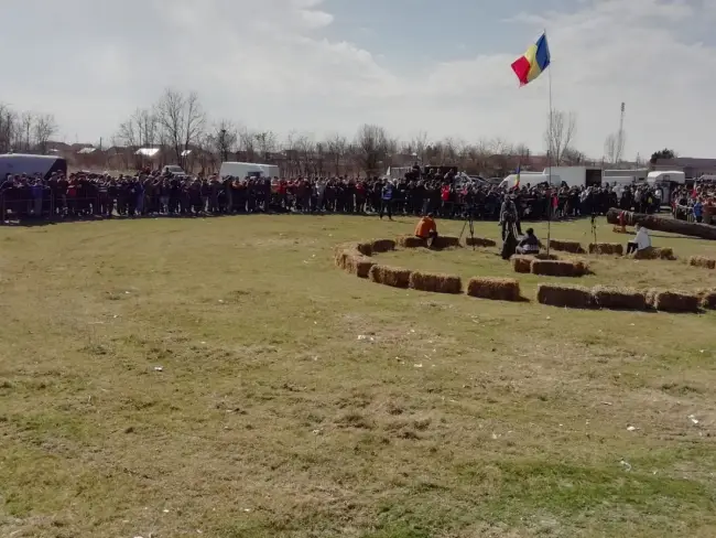 Foto   FOTO. „Încuratul cailor de Sân’ Toader” de la Brâncoveni a ajuns la ediţia a zecea