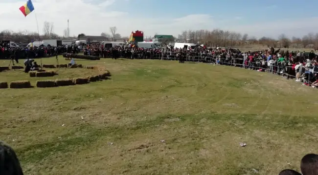 Foto   FOTO. „Încuratul cailor de Sân’ Toader” de la Brâncoveni a ajuns la ediţia a zecea