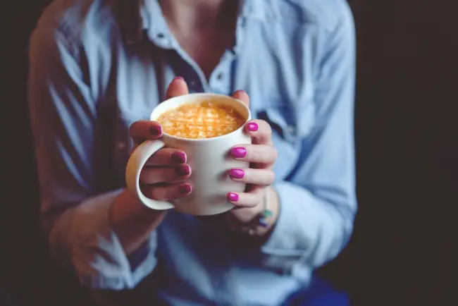 Foto Vă pot servi cu o cafea?