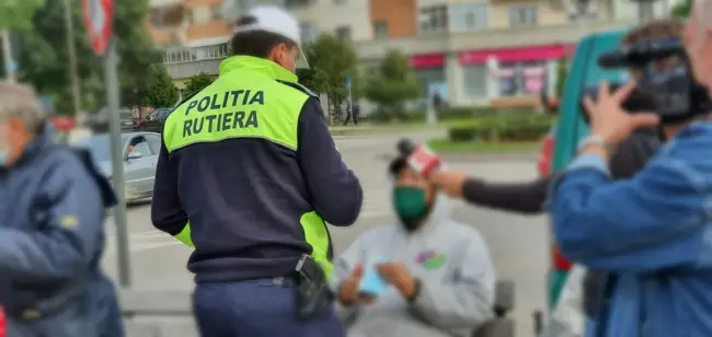 Foto FOTO. Acţiune de prevenire a răspândirii COVID-19 în municipiul Caracal