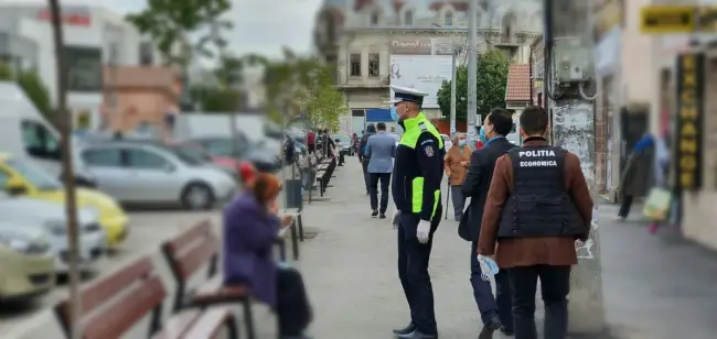 Foto FOTO. Acţiune de prevenire a răspândirii COVID-19 în municipiul Caracal