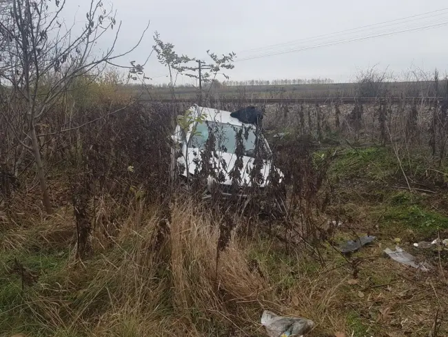 Foto FOTO. Trei persoane din Fălcoiu au ajuns la UPU Slatina, în urma unui accident rutier