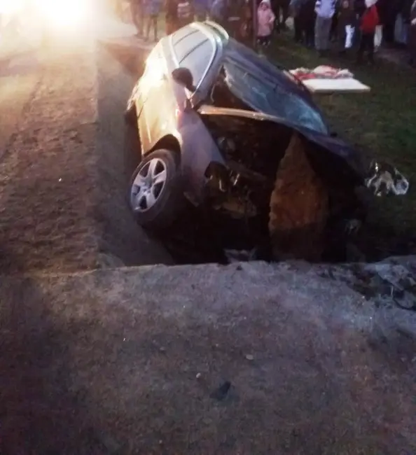 Foto  FOTO: Trei persoane din Olt, rănite într-un accident în judeţul Mureş