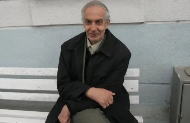 Foto  S-a stins din viaţă Gheorghe Duţă, profesorul de matematică de la „Radu Greceanu”