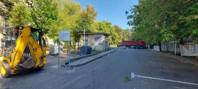 Foto FOTO. Slatina: Au început lucrările la parcarea modulară de pe strada Păcii