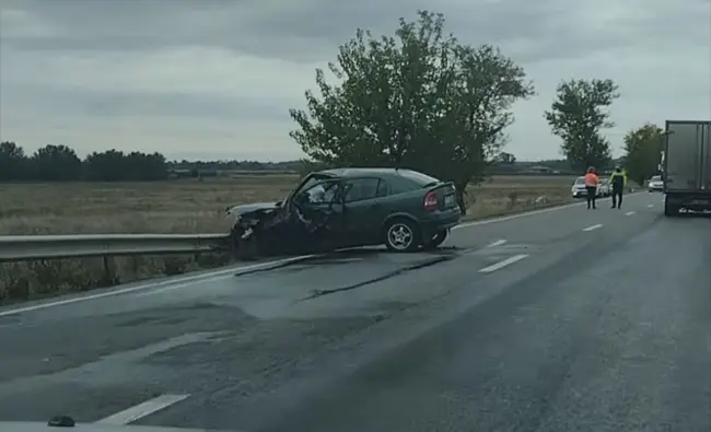 Foto Accident între Slătioara şi Găneasa. Trafic rutier blocat