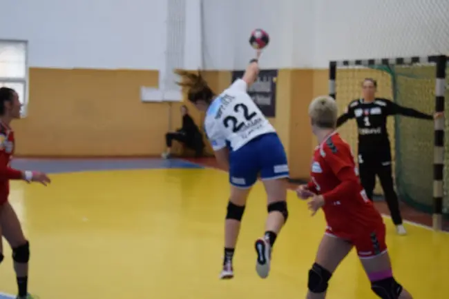 Foto FOTO/VIDEO. CSM Slatina, înfrângere cu SCM Râmnicu Vâlcea. Victorina Bora, dezamăgită de evoluţia elevelor sale