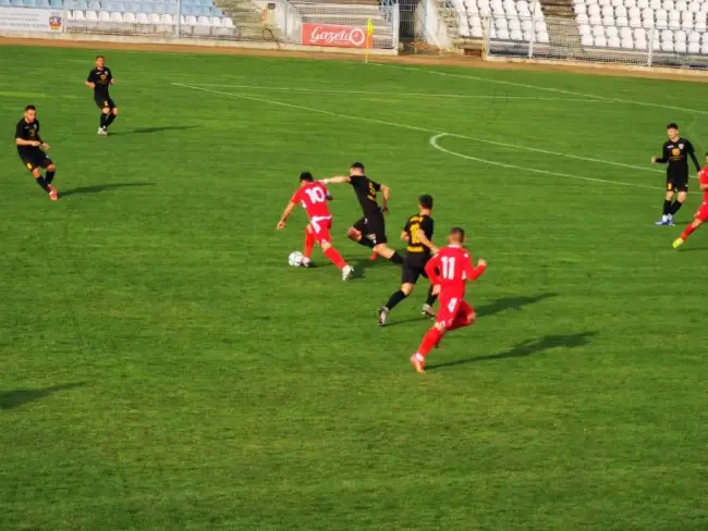 Foto VIDEO. CSM Slatina câştigă, scor 3-1, meciul cu CSM Alexandria. Declaraţia lui Ovidiu Burcă