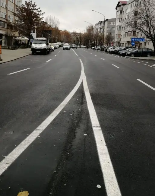 Foto Strada Văilor din Slatina, reabilitată cu fonduri europene. Prima arteră din municipiu cu piste pentru biciclete (FOTO)