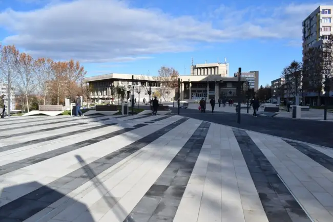 Foto FOTO. A fost finalizată reabilitarea Esplanadei din Slatina