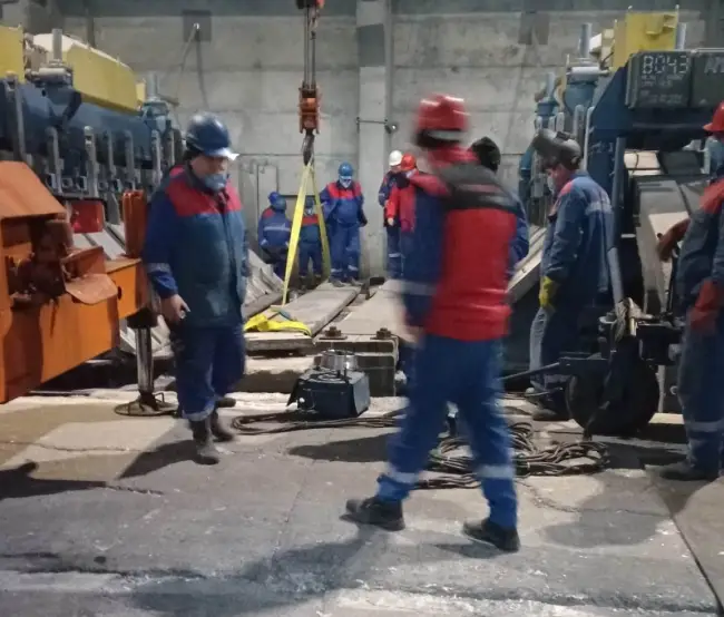 Foto VIDEO. Se închide prima hală a Alro Slatina. Conducerea companiei a anunţat reducerea capacităţii de producţie