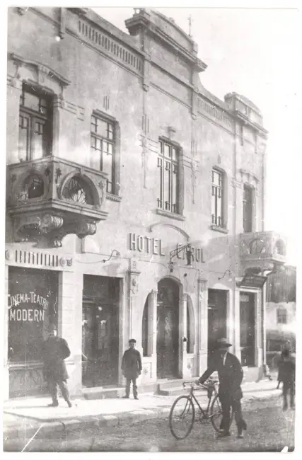 Foto Istoria hotelului din Slatina de altădată în care astăzi funcţionează judecătoria (FOTO) 